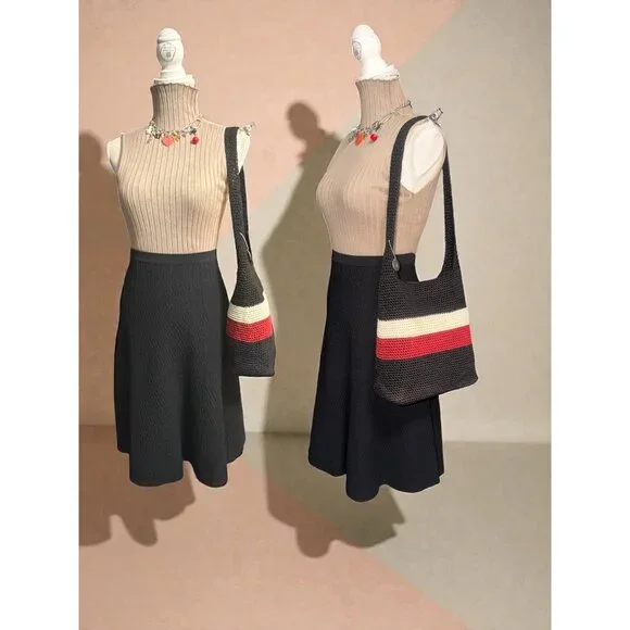 The Sak Hobo Shoulder Bag Black Red Beige Crocheted Crossbody Boho Grannycore - Picture 3 of 7